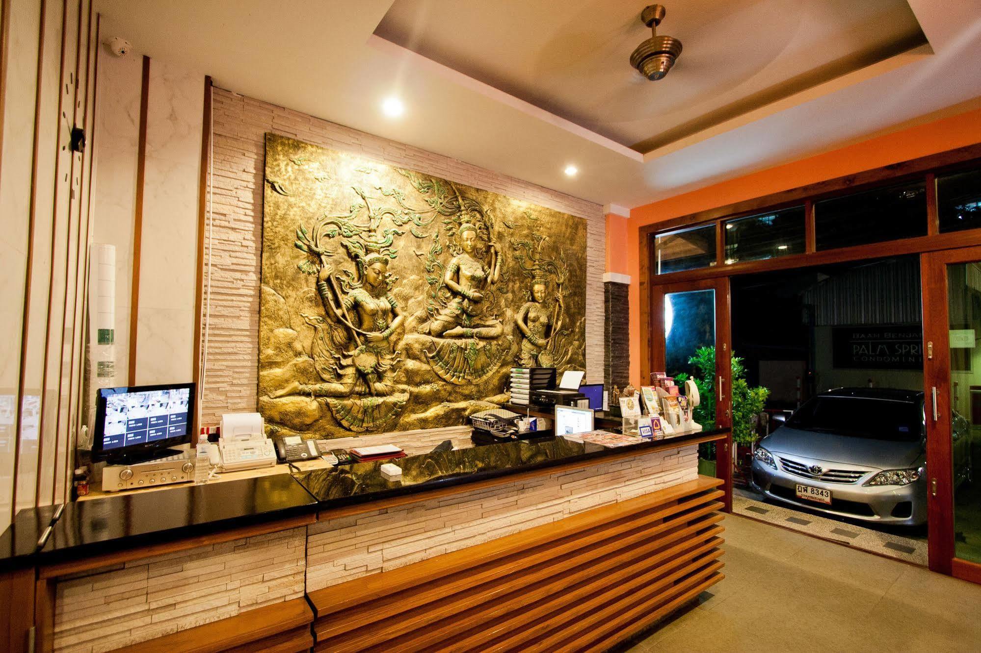 The Chambre Patong Экстерьер фото